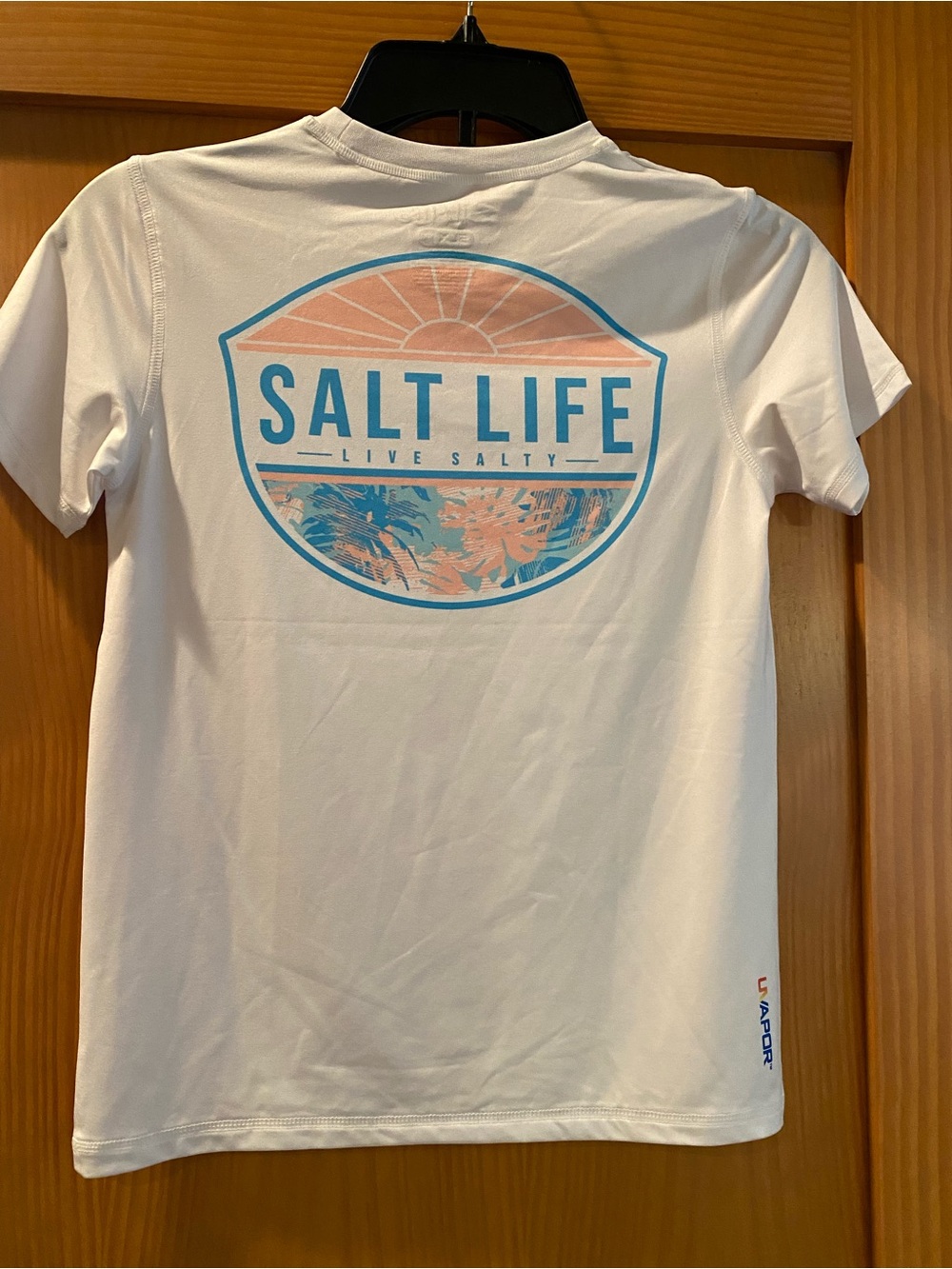 Salt Life Boy’s White Live Salty SLX (Drifit) short Sleeve Shirt NWT M